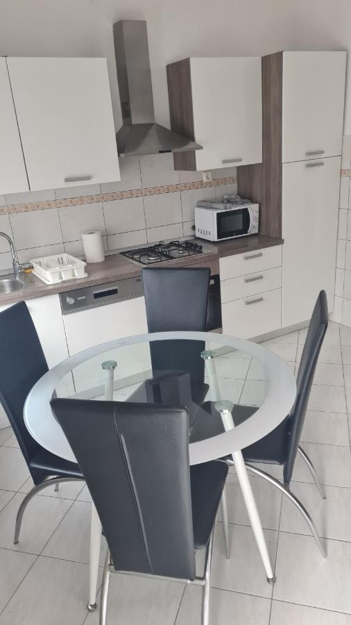 Apartment Lovmar Zadar Eksteriør bilde